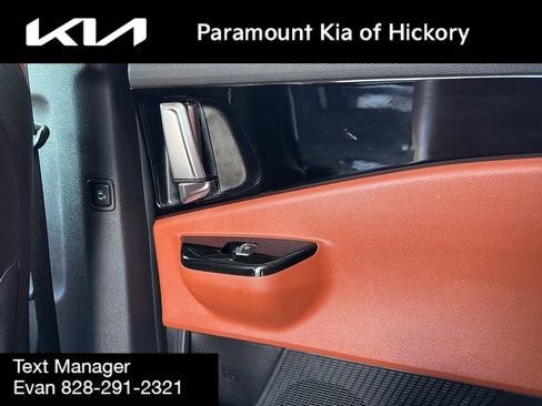 Used 2024 Kia Carnival SX FWD image 21