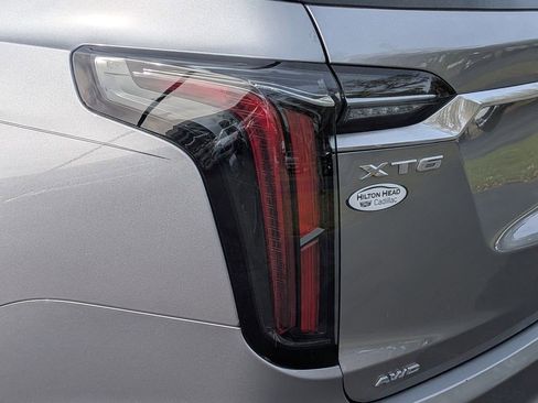 Certified 2023 Cadillac XT6 Sport w/ Technology Package AWD/4WD image 11