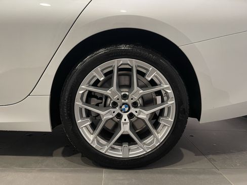 Used 2025 BMW 330i xDrive Sedan w/ M Sport Package image 8