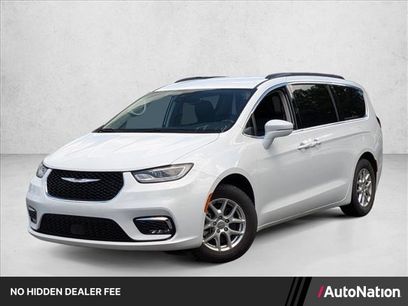 Used 2022 Chrysler Pacifica Touring-L