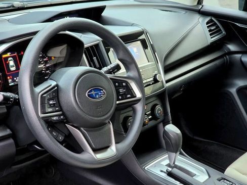 Used 2017 Subaru Impreza 2.0i Premium w/ BSD & Rcta/SRF/Eyesight image 11