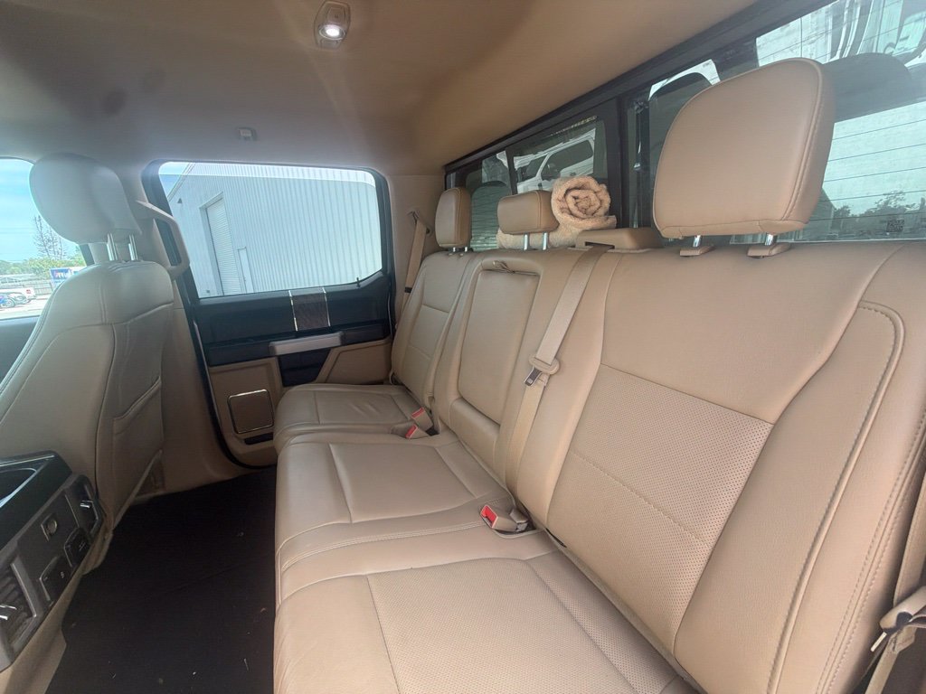 Used 2019 Ford F250 Lariat w/ Lariat Value Package AWD/4WD image 16