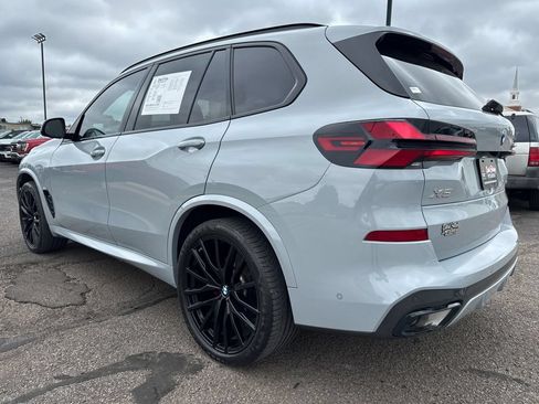 Used 2025 BMW X5 sDrive40i w/ M Sport Package RWD image 6