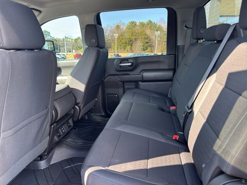New 2026 Chevrolet Silverado 2500 Custom w/ Custom Value Package image 20