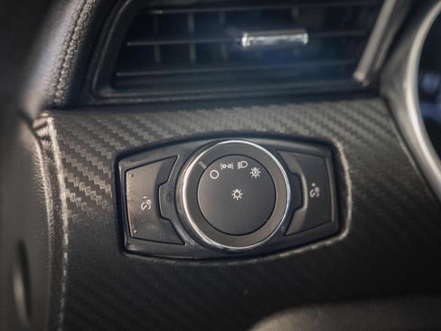 Used 2018 Ford Mustang Coupe RWD image 37