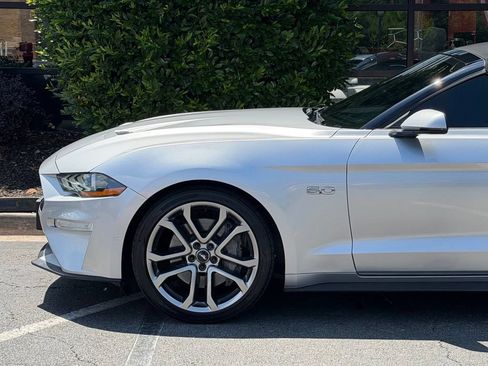 Used 2019 Ford Mustang GT Premium RWD image 10