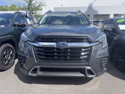 Used 2023 Subaru Ascent Touring AWD/4WD image 2