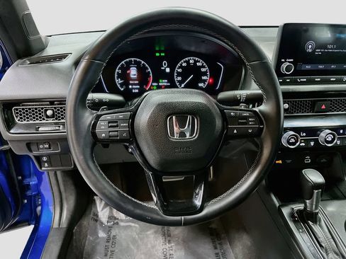Used 2023 Honda Civic Sport image 11