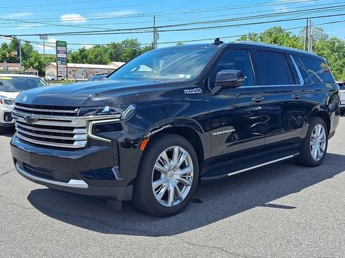 Certified 2023 Chevrolet Suburban High Country w/ Max Trailering Package AWD/4WD image 3