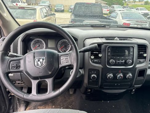 Used 2013 RAM 1500 ST w/ SXT Appearance Group AWD/4WD image 13