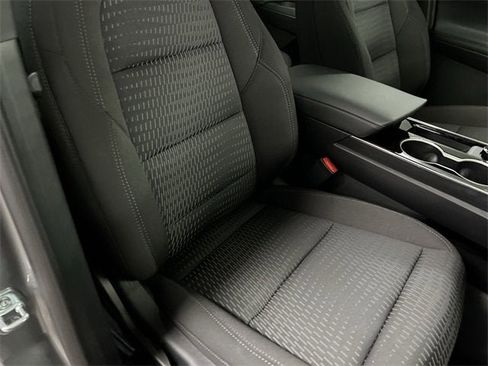 New 2026 Chevrolet Equinox LT w/ Safety and Technology Package image 28