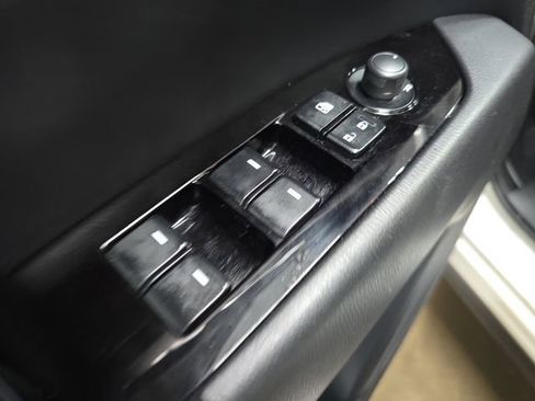 Used 2025 MAZDA CX-5 AWD 2.5 S w/ Select Package image 28