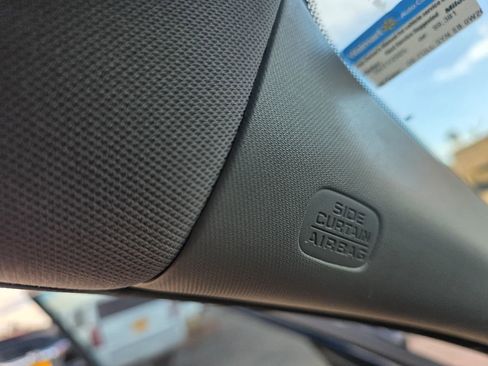Used 2017 Honda Accord LX image 36