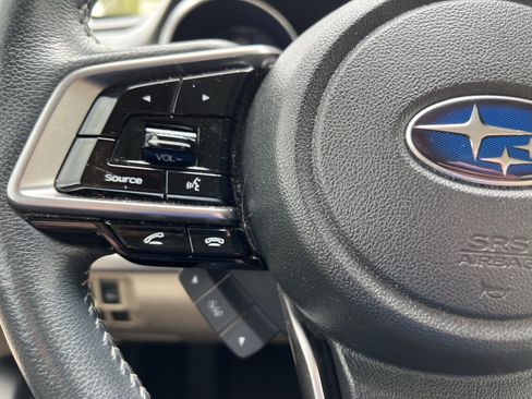 Used 2019 Subaru Outback 2.5i Limited AWD/4WD image 19