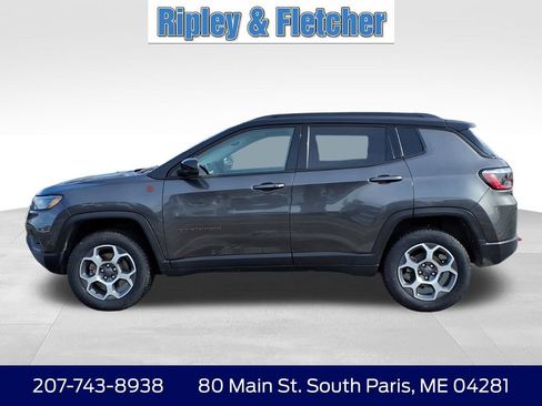 Used 2022 Jeep Compass Trailhawk w/ Sun and Sound Group image 9