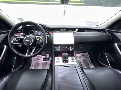 Used 2023 Jaguar F-PACE S image 18