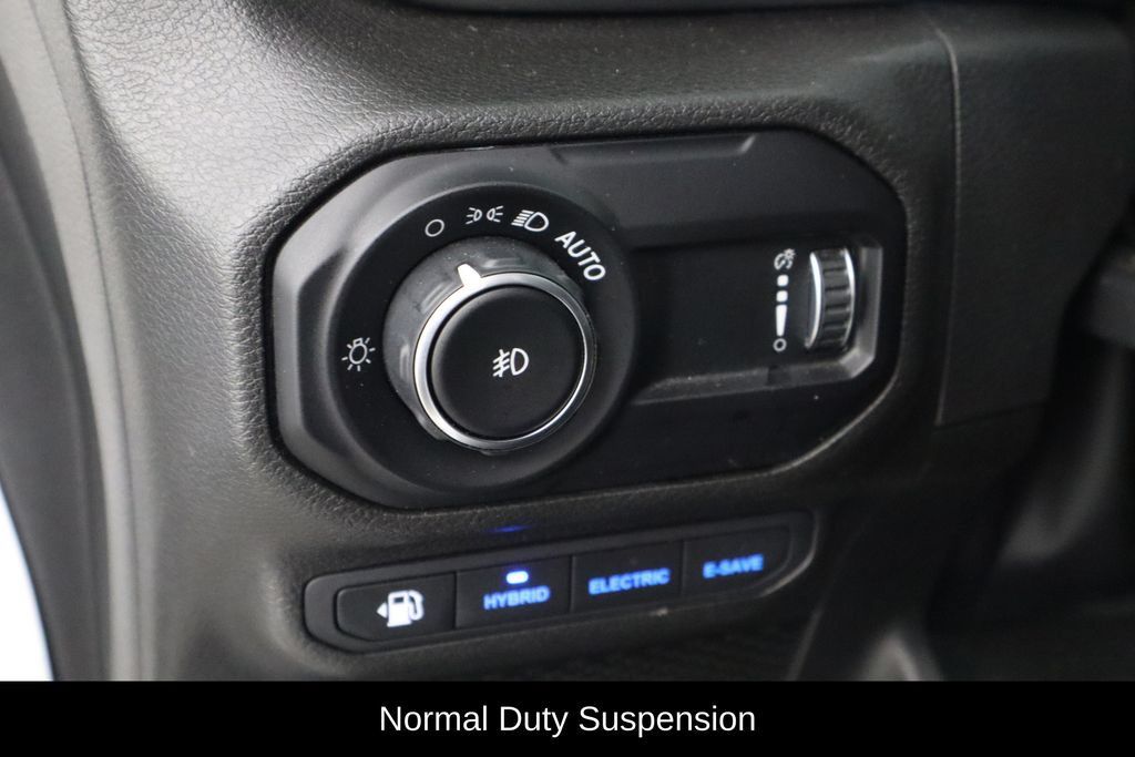 Used 2023 Jeep Wrangler Unlimited w/ Cold Weather Group AWD/4WD image 22