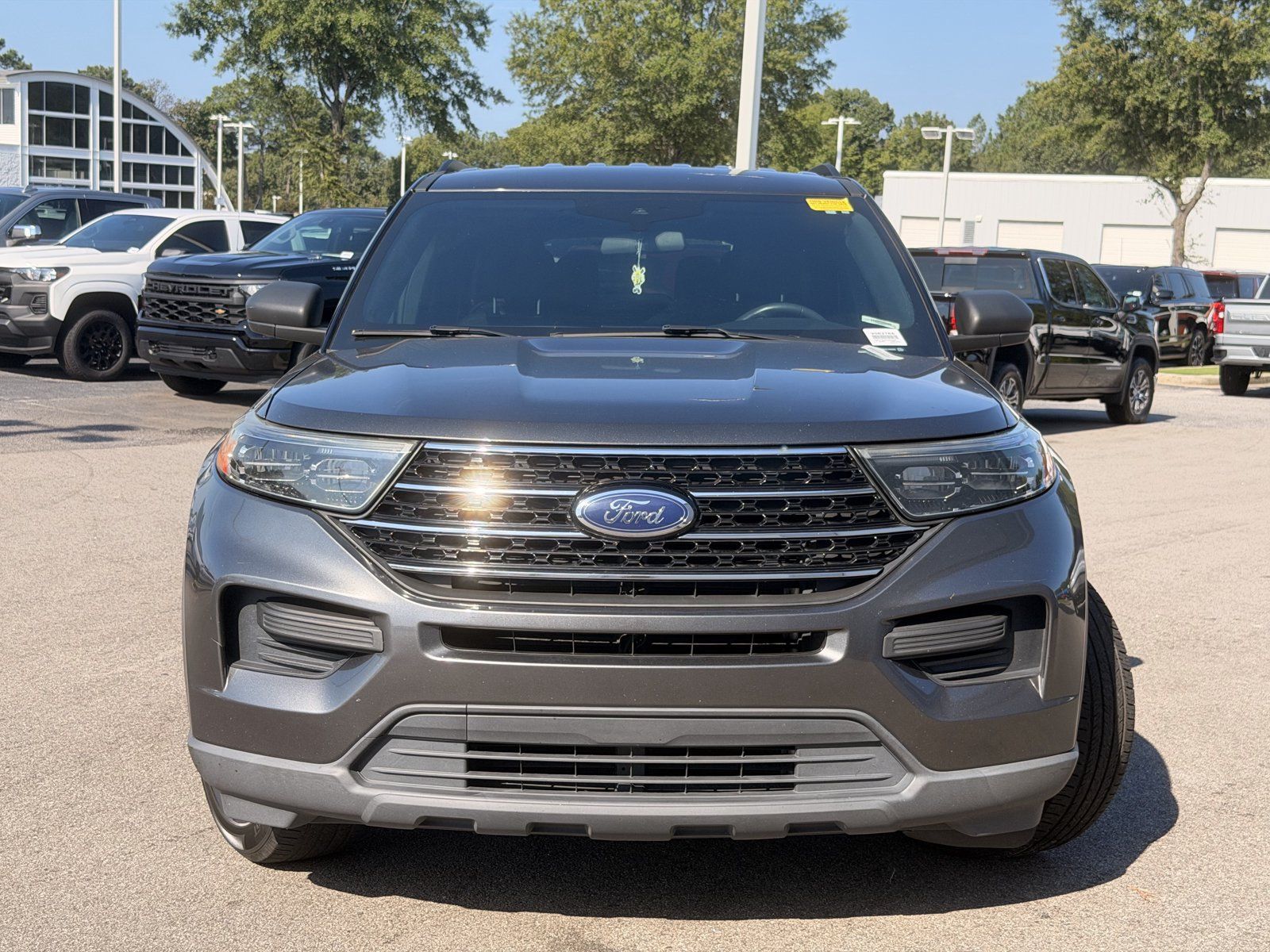 Used 2020 Ford Explorer XLT RWD image 6