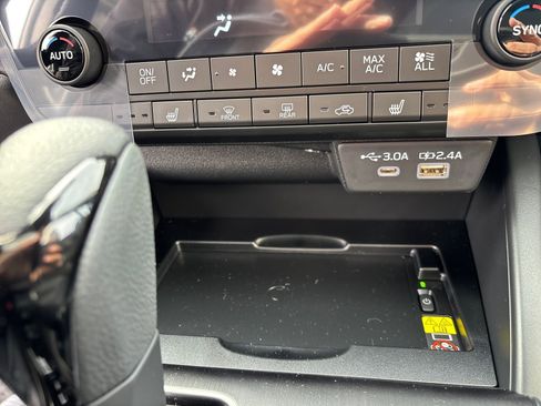 New 2026 Subaru Outback Limited image 24