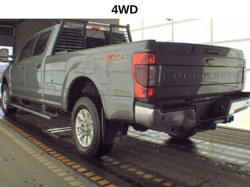 Used 2022 Ford F250 XLT w/ XLT Value Package image 5