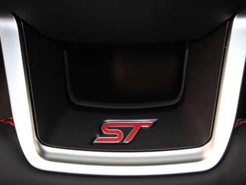 New 2026 Ford Explorer ST w/ Sun And Sound Package image 41