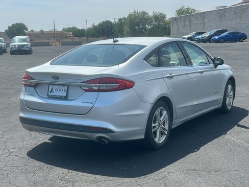 Used 2018 Ford Fusion S FWD image 3