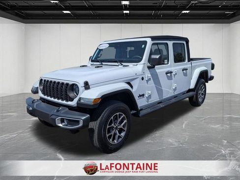 Certified 2024 Jeep Gladiator Sport AWD/4WD image 1