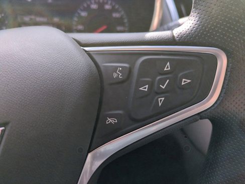 Used 2023 Chevrolet Equinox LS w/ Driver Confidence II Package image 21