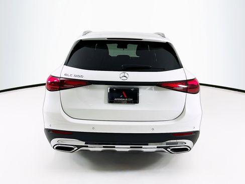 Used 2025 Mercedes-Benz GLC 300 image 7