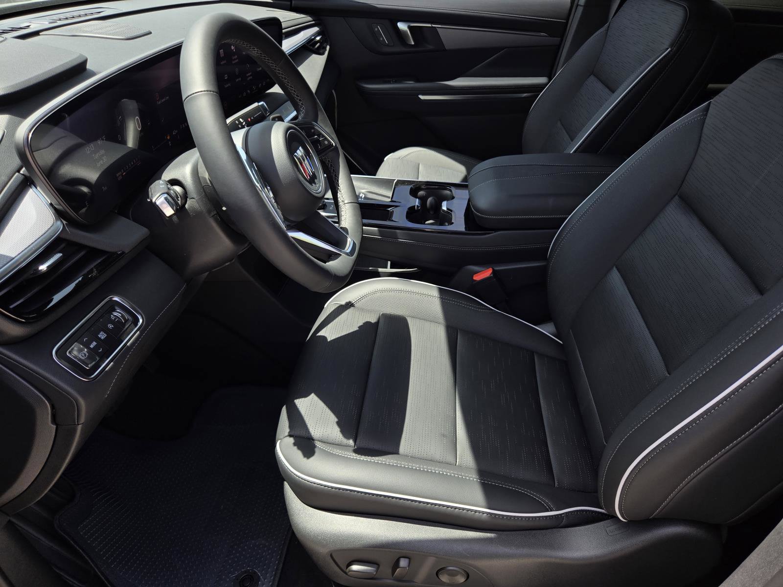 New 2026 Buick Enclave Sport Touring w/ Power Package FWD image 7
