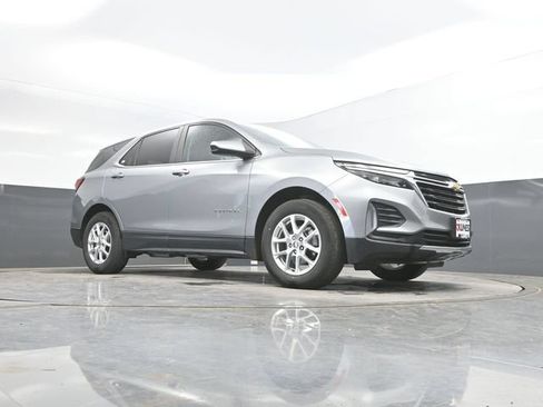 Used 2024 Chevrolet Equinox LT FWD image 44