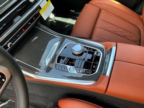 New 2027 BMW X7 M60i AWD/4WD image 18