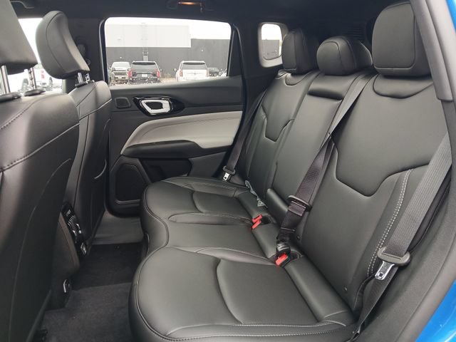New 2026 Jeep Compass Limited w/ Sun, Sound & Navigation Group AWD/4WD image 12