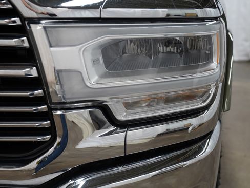 Used 2021 RAM 2500 Laramie AWD/4WD image 15