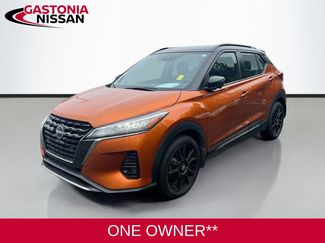 Used 2022 Nissan Kicks SR video 3
