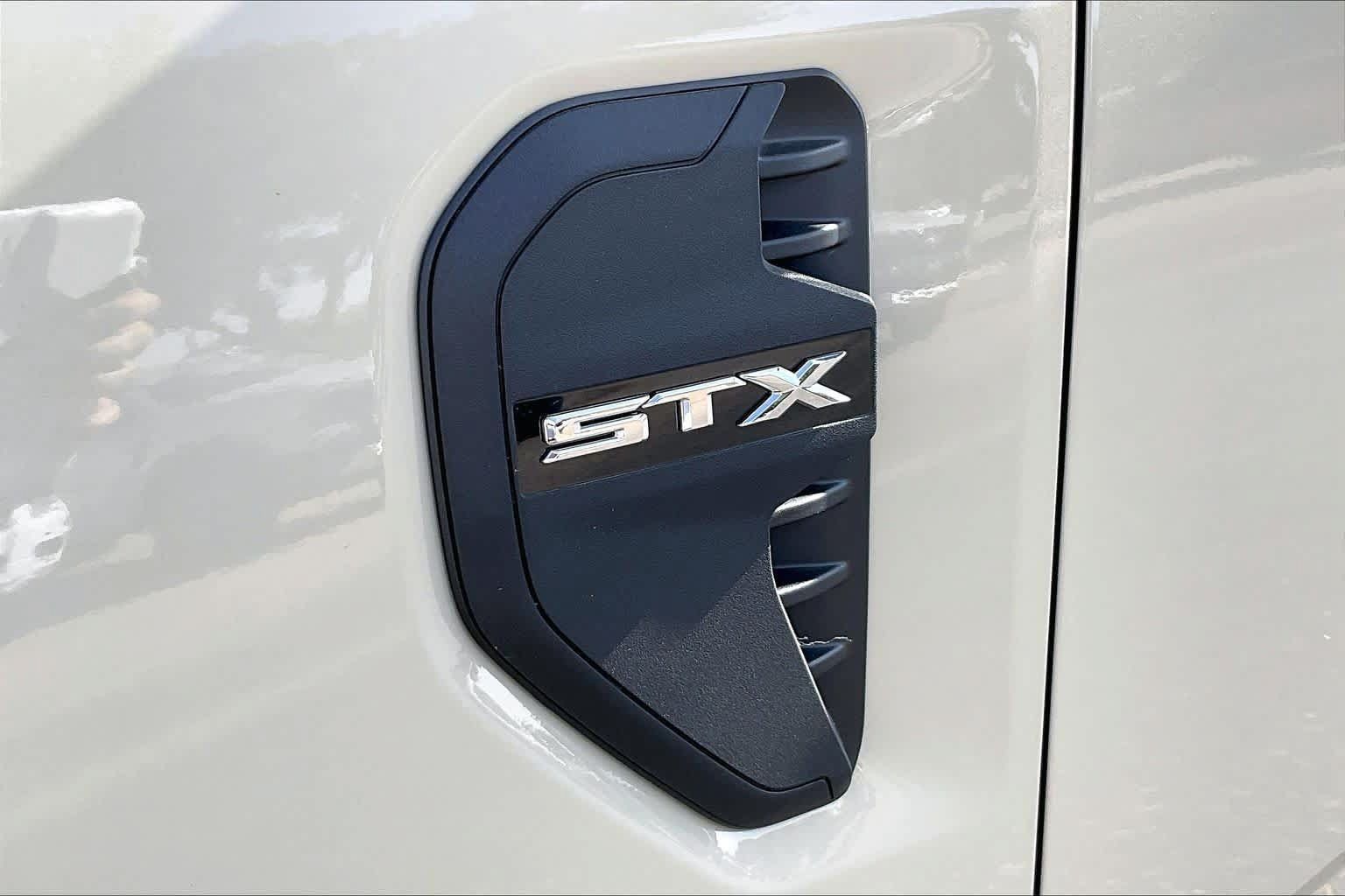 New 2026 Ford Ranger XL w/ FX4 Off-Road Package AWD/4WD image 15