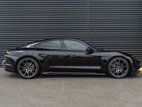 Used 2024 Porsche Taycan 4S AWD/4WD image 8