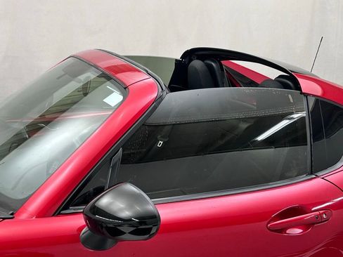 Used 2017 MAZDA MX-5 Miata RF Club image 10
