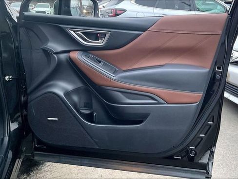 Used 2022 Subaru Forester Touring image 24