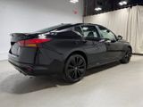 Used 2022 Nissan Altima 2.5 SR w/ Midnight Edition Package image 4