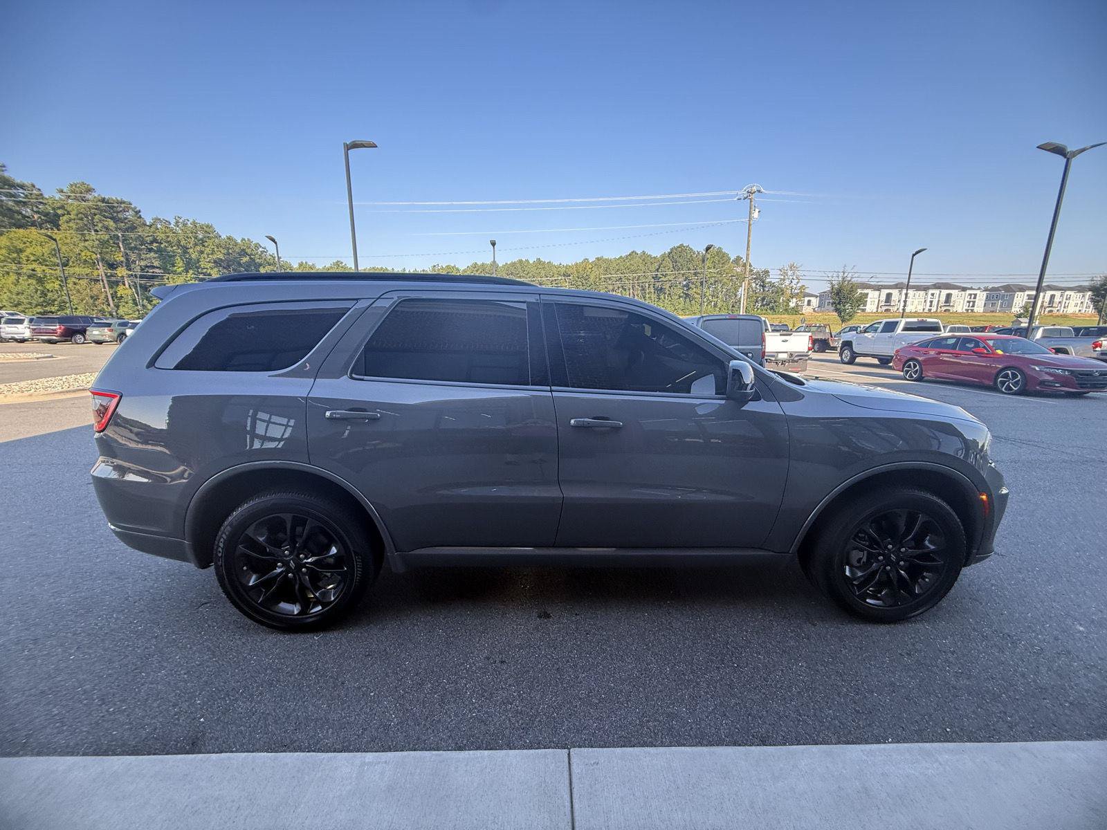 Used 2024 Dodge Durango SXT w/ SXT Blacktop Group AWD/4WD image 31