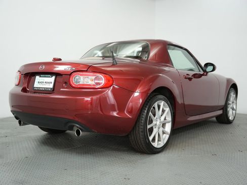 Used 2011 MAZDA MX-5 Miata Grand Touring w/ Premium Pkg image 9