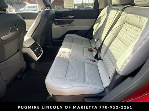 New 2026 Lincoln Nautilus Reserve image 21