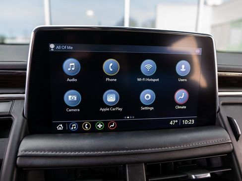 Used 2021 Chevrolet Suburban Z71 w/ Z71 Off-Road Package image 25