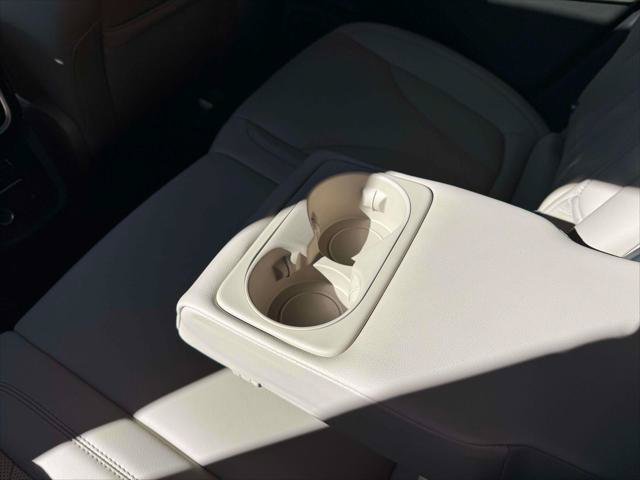 Certified 2023 Lincoln Nautilus Reserve AWD/4WD image 14