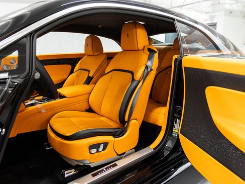 New 2026 Rolls-Royce Spectre image 24