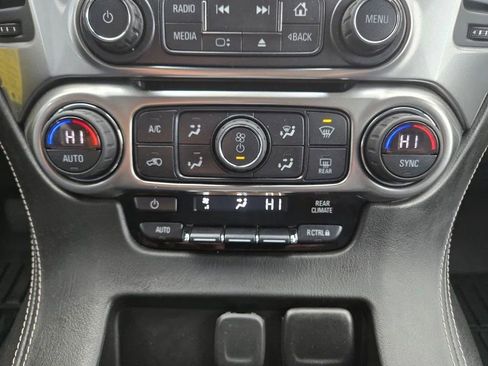 Used 2019 Chevrolet Tahoe LS w/ Enhanced Driver Alert Package image 22