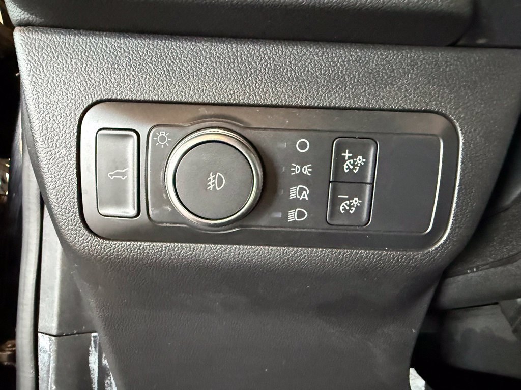 Used 2020 Ford Escape SEL AWD/4WD image 22