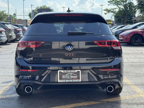 Used 2022 Volkswagen GTI S FWD image 9