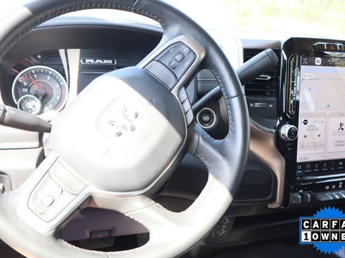 Used 2024 RAM 2500 Laramie AWD/4WD image 22